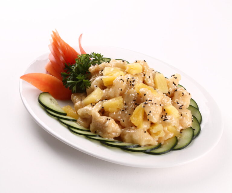 Pineapple chicken dish